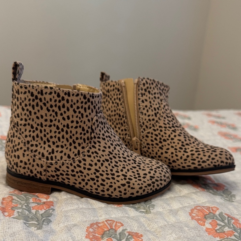 Cat & Jack Tan Leopard Print Kids Boots